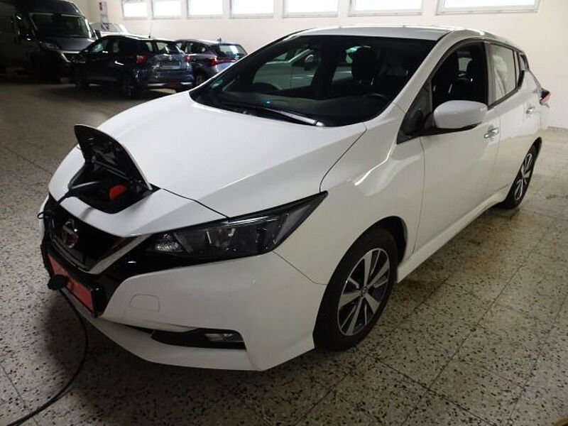 Nissan Leaf Acenta Navi Sitzheizung