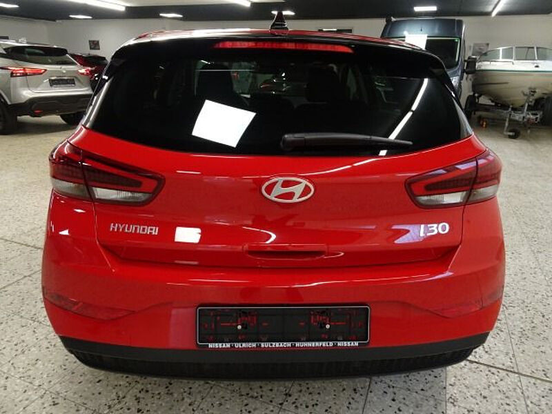 Hyundai i30 1.5 CVVT Smart