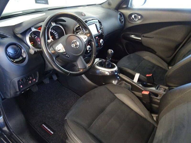 Nissan Juke 1.6 DIG-T N-Connecta AHK NAVI