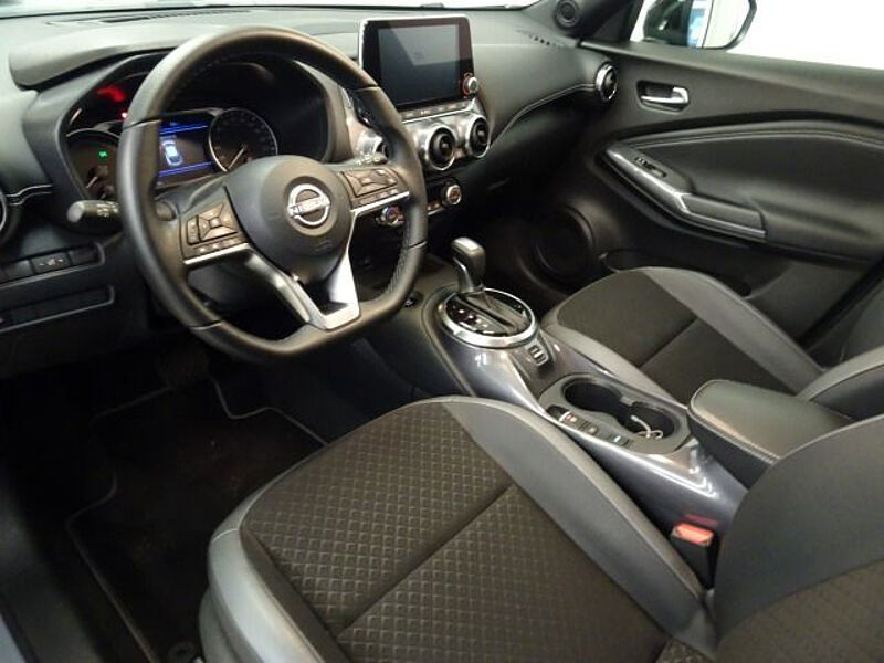 Nissan Juke 1.6 Hybrid N-Connecta Hybrid